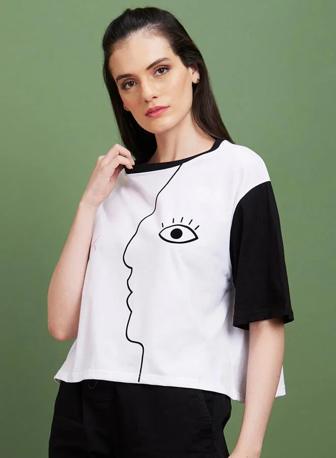 globus Color Block Graphic Print Round Neck T-Shirt